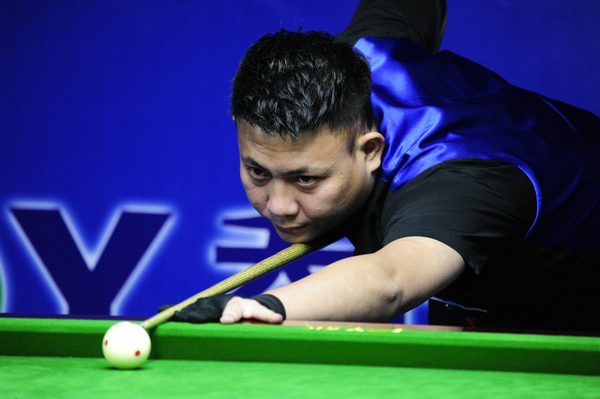 通过绩效考 通过绩效考