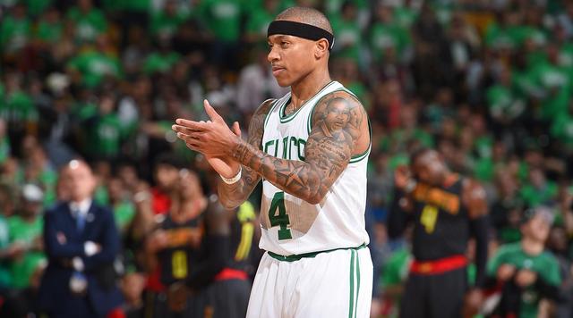 系更倚重翼 系更倚重翼